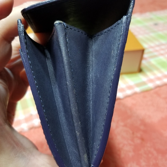 Authentic LV Vernis Sarah Long Wallet - Picture 13 of 17